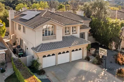 22312 Delia Ct, Calabasas, CA 91302