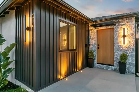 3141 N Frederic, Burbank, CA 91504