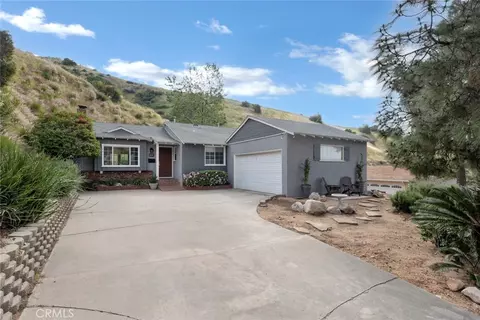 8520 Springford Dr, Sun Valley, CA 91352