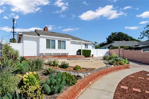 12629 Wixom St, North Hollywood, CA 91605