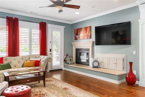 Living - 3041 White Rock, Camarillo, CA 93012 photo 2 of 2