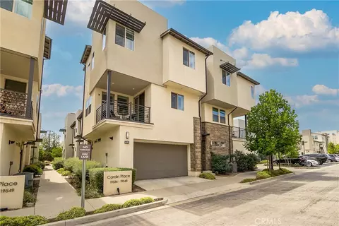 19536 Cardin Pl, Northridge, CA 91324