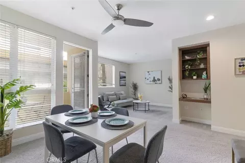 21301 Erwin St #228, Woodland Hills, CA 91367