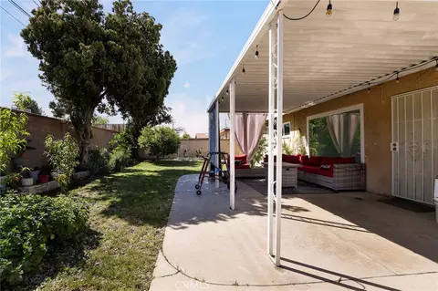 Exterior - 44650 2nd E, Lancaster, CA 93535 photo 2 of 4