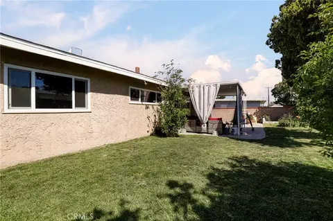 Exterior - 44650 2nd E, Lancaster, CA 93535 photo 3 of 4