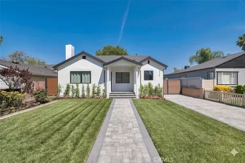 2115 W Clark Ave, Burbank, CA 91506