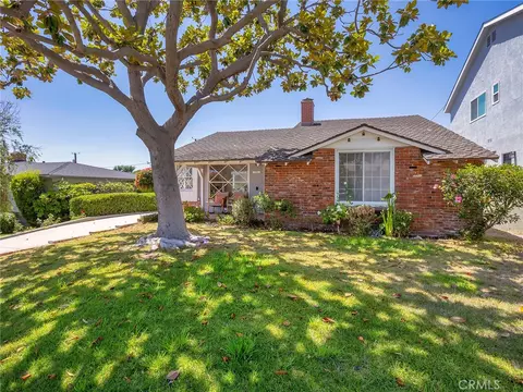 521 Bethany Rd, Burbank, CA 91504