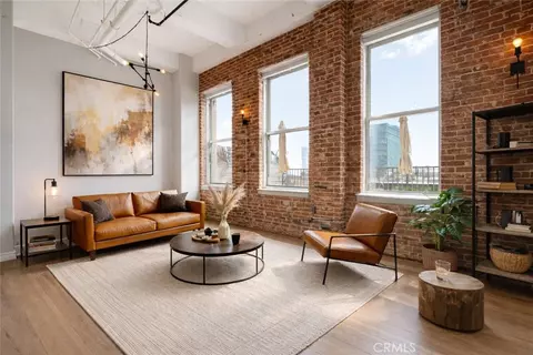 215 W 7th #1307, Los Angeles, CA 90014