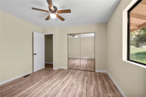 Bedroom - 29570 Butterfield, Tehachapi, CA 93561 photo 2 of 6