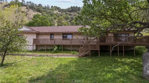 Exterior - 29570 Butterfield, Tehachapi, CA 93561 photo 1 of 8