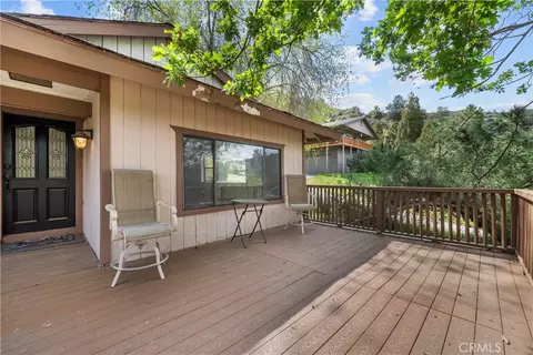 Exterior - 29570 Butterfield, Tehachapi, CA 93561 photo 2 of 8