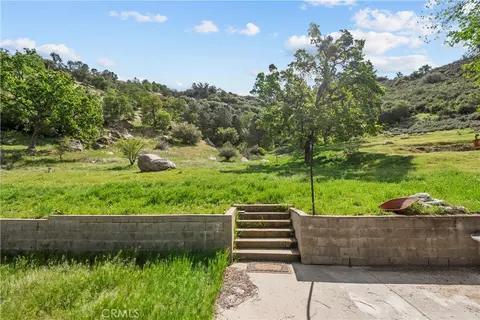 Exterior - 29570 Butterfield, Tehachapi, CA 93561 photo 3 of 8