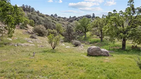 Exterior - 29570 Butterfield, Tehachapi, CA 93561 photo 8 of 8