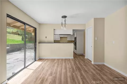 Living - 29570 Butterfield, Tehachapi, CA 93561 photo 11 of 12