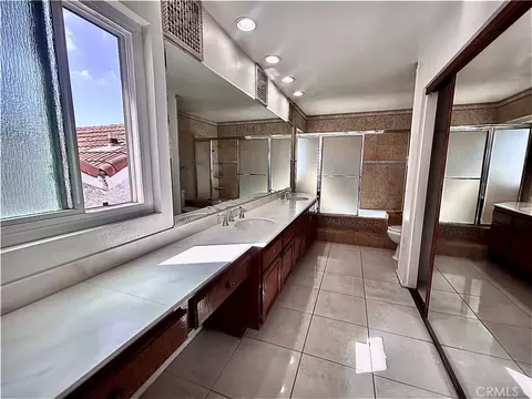 Bath - 10 Bluff Point Cir, Phillips Ranch, CA 91766 photo 5 of 6