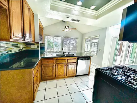 Kitchen - 10 Bluff Point Cir, Phillips Ranch, CA 91766 photo 1 of 5