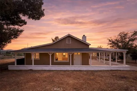 21123 Avenue Fort Tejon, Llano, CA 93544