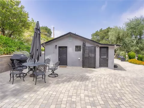 Exterior - 7580 Mcgroarty Ter, Tujunga, CA 91042 photo 15 of 20