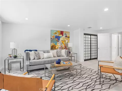 Living - 7580 Mcgroarty Ter, Tujunga, CA 91042 photo 4 of 7