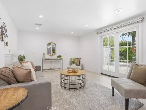 Living - 7580 Mcgroarty Ter, Tujunga, CA 91042 photo 5 of 7
