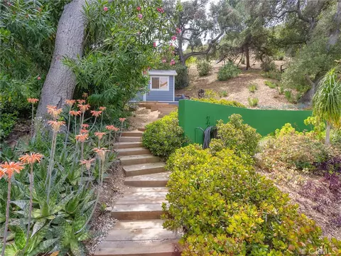 Exterior - 7580 Mcgroarty Ter, Tujunga, CA 91042 photo 5 of 20