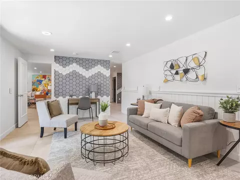 Living - 7580 Mcgroarty Ter, Tujunga, CA 91042 photo 6 of 7