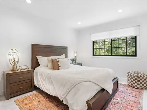 Bedroom - 7580 Mcgroarty Ter, Tujunga, CA 91042 photo 3 of 7
