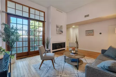 4173 W Sarah St, Burbank, CA 91505