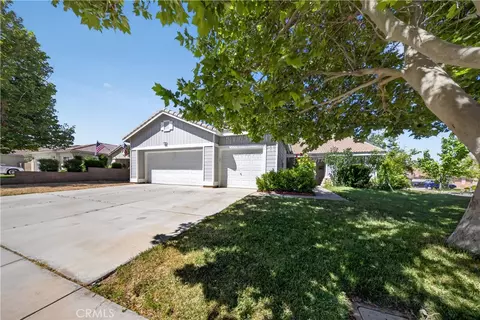 40533 La Quinta Ct, Palmdale, CA 93551