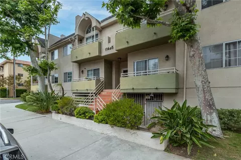 11485 Moorpark St #15, Studio City, CA 91602