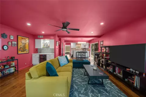 612 Wilcox, Los Angeles, CA 90004