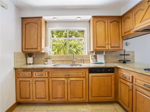 10087 Sully Dr, Sun Valley, CA 91352 photo 10