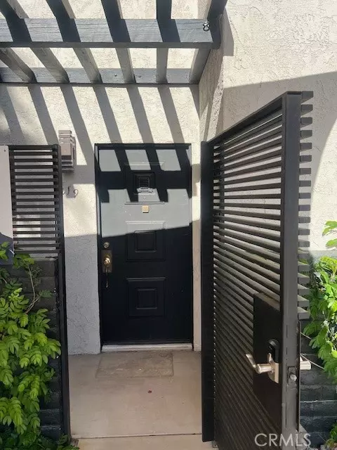 225 S Cahuilla, Palm Springs, CA 92262