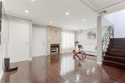 Living - 10260 Plainview Ave #22, Tujunga, CA 91042 photo 1 of 6