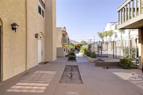 Exterior - 10260 Plainview Ave #22, Tujunga, CA 91042 photo 10 of 16