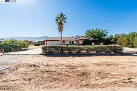 Other - 21019 Rambling, Apple Valley, CA 92308 photo 3 of 4