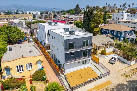 4511 Rosewood Ave, Los Angeles, CA 90004