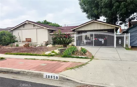 20959 Strathern, Canoga Park, CA 91304