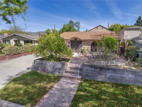 836 N Parish Pl, Burbank, CA 91506