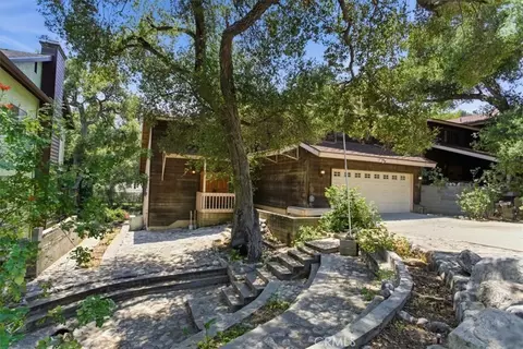 3810 Honolulu Ave, La Crescenta, CA 91214