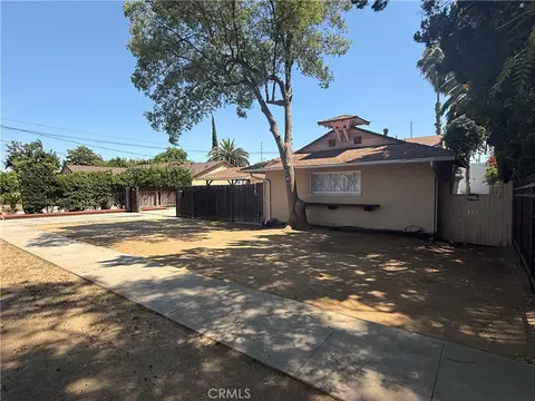 13638 Hartland, Valley Glen, CA 91405