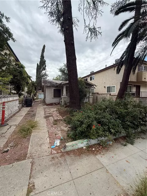 482 E Santa Anita Ave, Burbank, CA 91501