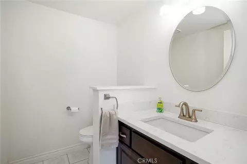 Bath - 617 Sedgeworth Ct, Simi Valley, CA 93065 photo 1 of 4