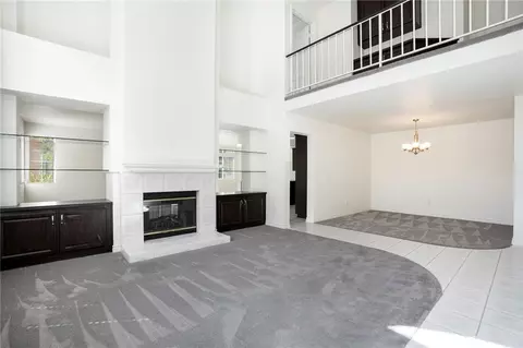 Living - 617 Sedgeworth Ct, Simi Valley, CA 93065 photo 3 of 7