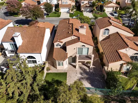 View/Area - 617 Sedgeworth Ct, Simi Valley, CA 93065 photo 2 of 4