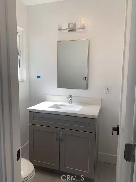 Bath - 5340 S J, Oxnard, CA 93033 photo 2 of 4