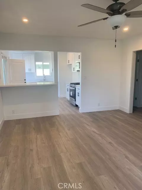 Living - 5340 S J, Oxnard, CA 93033 photo 2 of 3