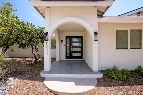 10000 Amestoy Ave, Northridge, CA 91325
