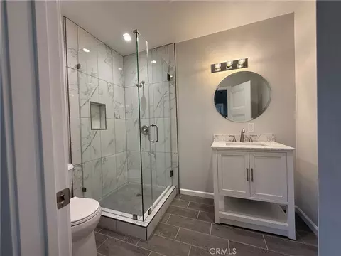 Bath - 10260 Marcus, Tujunga, CA 91042 photo 2 of 2