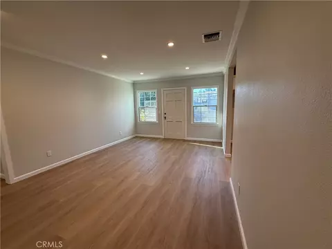 Living - 10260 Marcus, Tujunga, CA 91042 photo 2 of 7